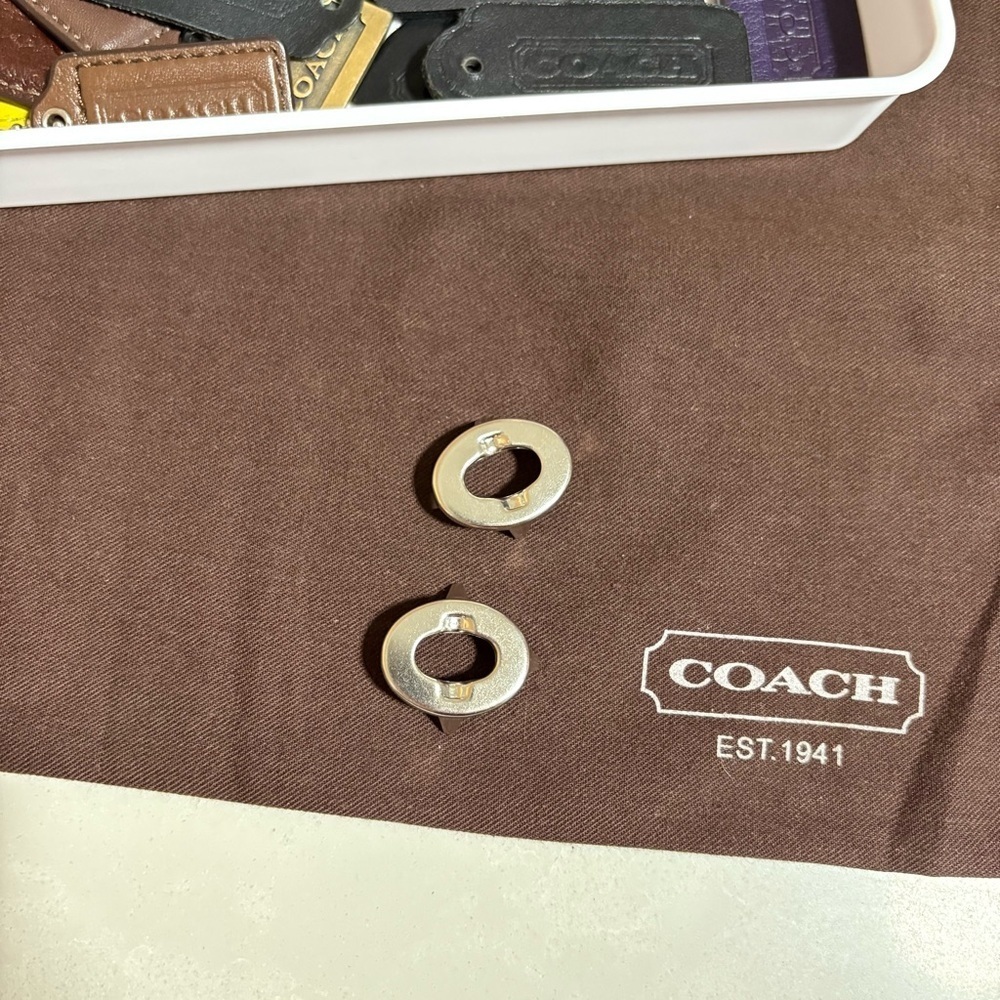 2 pieces NICKEL Vintage Coach Turnlock Faces Replacement Parts Hardware - Picture 9 of 11